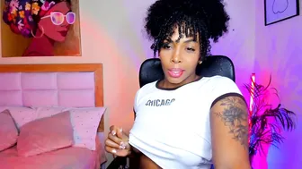 Aitana_brown nude video chat 03/01/2026