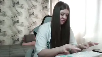 Aletta_oushen cam girl chat 01 March 2026