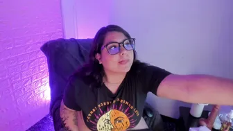Dreamboo_ posing on cam - 01-Mar-26