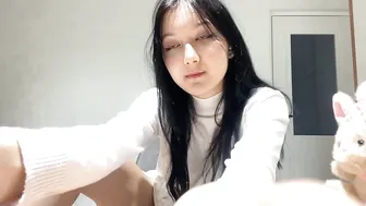 Donyaclevette posing on cam 03-01-2026