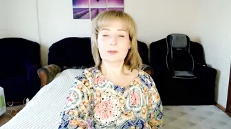 Tattease milf show