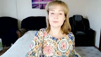 Tattease milf show