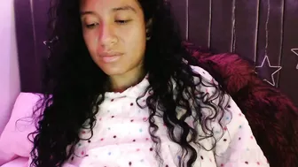 Sophiia_dreams amateur cam show - 06-27-2025