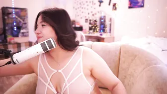 roxysuh recorded nude video 76690