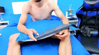 Roxy_x_lucas porn cam naked on cam