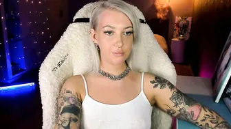 tykioty_miley recorded nude video 760015