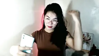 urasian_mary hairy webcam
