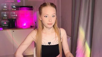 sweetielis on live cam 01-Mar-26