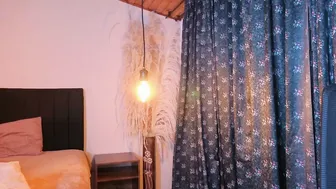 chloeturner_ petitegirl cam chat