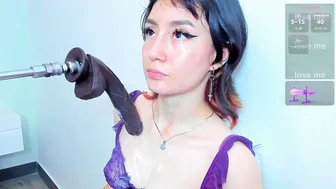maibys_cute 18 posing on webcam