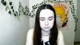 Veryveryvery_shy (03/02/2026)