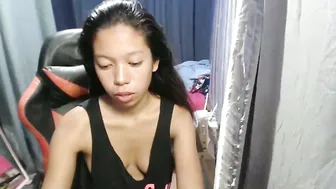 urgirlyflor new free cam show