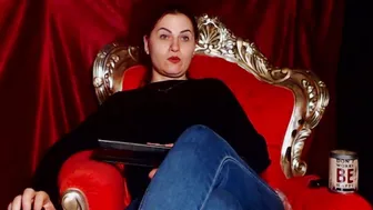 mistressfabiola mistress video cam