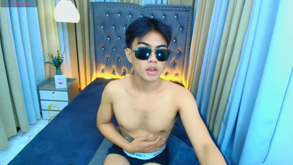Luigi_moreno chat cam sex 03/03/2026