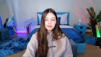 lilibakery bigtits nude cam