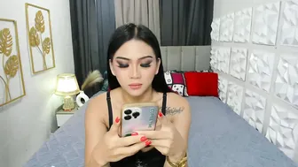 hugeiscomingtoyou recorded nude video 766858