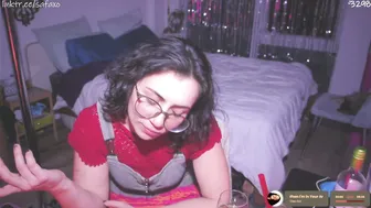 safaeri recorded nude video 767302