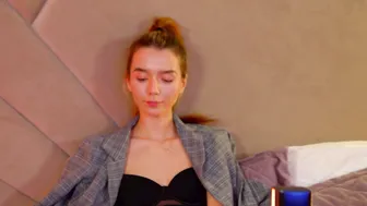 vanessavienne 04-Mar-26