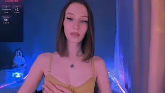 Ellaamber (03/04/2026) lovense