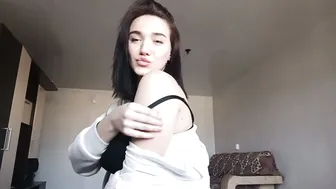 Dorethapinzone shy show