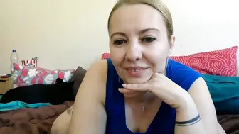 Madaluna2020 bigass naked on cam