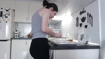 _hidden_frommymoom_ porn cam cam girl