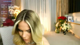 chloevelvetx cam girl chat - 05-Mar-26