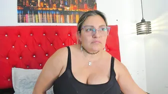 Carolinacrus01 porn cam - 03-05-2026