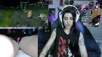 mature_gamer recorded nude video 771417