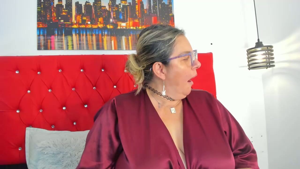 carolinacrus01 cam xxx (03/05/2026)