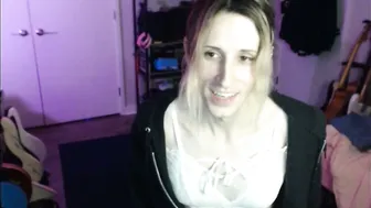 ava_reinhart_999 recorded nude video 772092