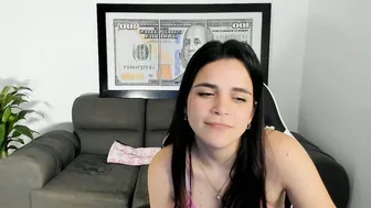 lucianamoreau_ chat sex - (03/06/2026)