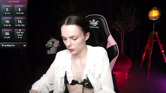 Wild_alice_me webcam show (03-05-2026)