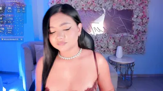 gabriellalee_ 06-Mar-2026 tits