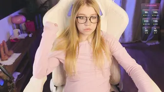 pwzx (03-06-2026)