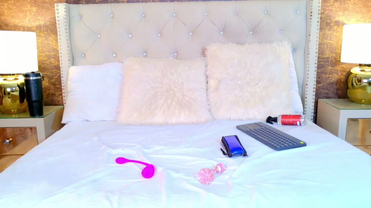 Loana_vegas chat porn video (03/06/2026)