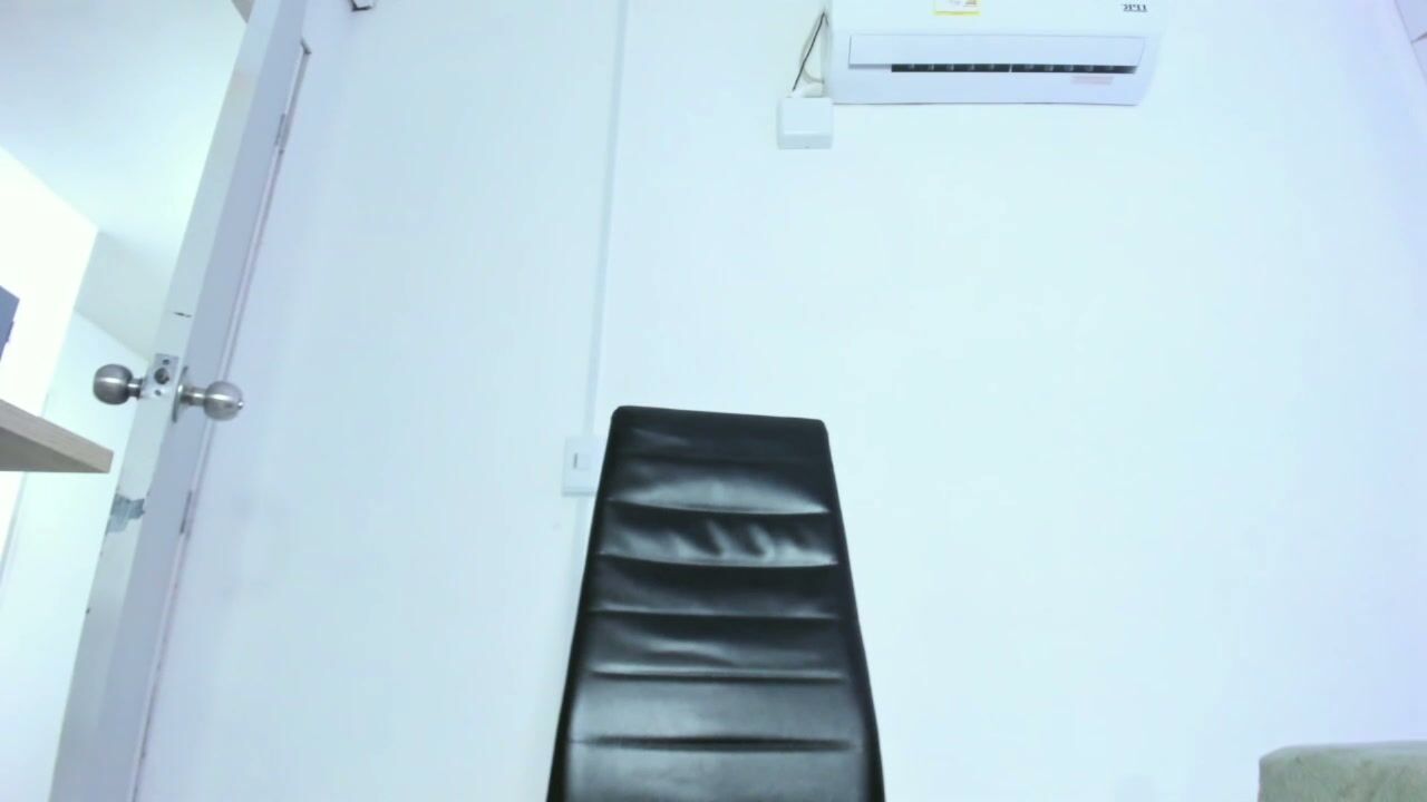 Mia_serena_ cam sex chat (03-07-2026)