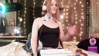 artqueenkelly recorded nude video 779470