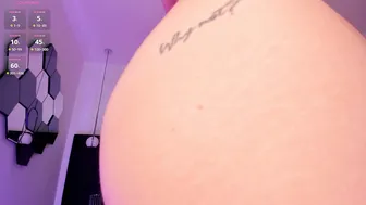 Violetthansson latina webcam chat