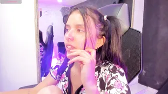 cherrybombs_ recorded nude video 780246