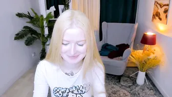 laly_peach recorded nude video 780999