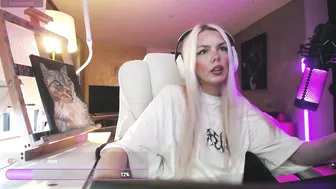 Tinykylie lush stream