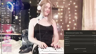 artqueenkelly recorded nude video 782898