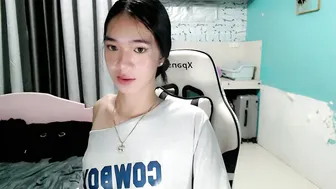 Innocent_reign69 wifematerial naked
