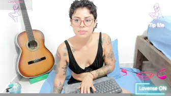 natt_op bigboobs nude cam