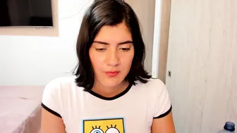 Nahomi2021 nude show