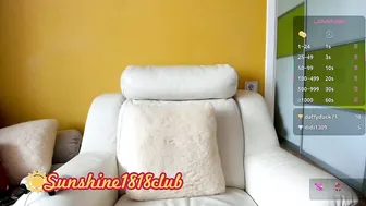 Sunshine1818club posing on webcam 06-29-2025