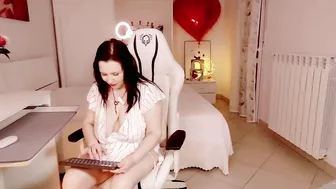 flirtyfoxxx 08-Mar-26