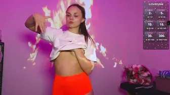 misss_viki recorded nude video 792182