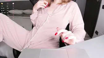 gigihadd recorded nude video 792993